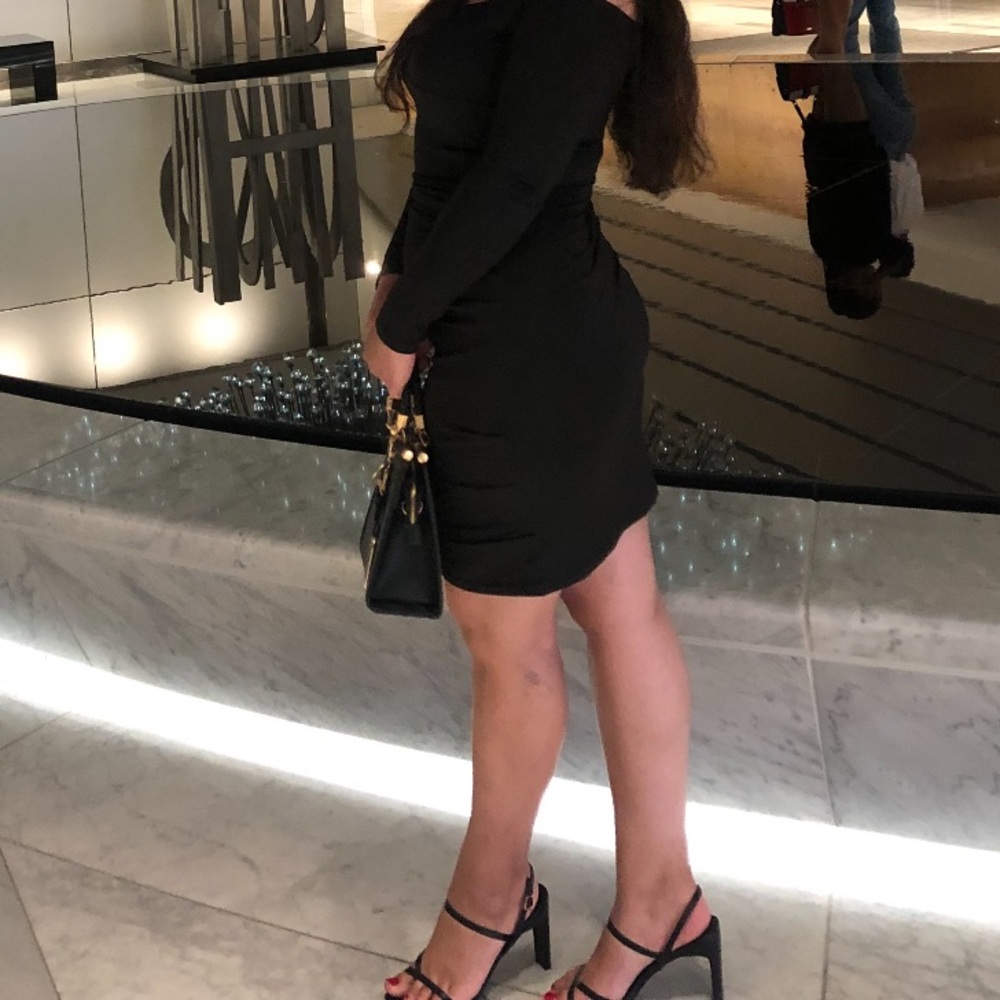 Off the shoulder classic Black tie dress Size M